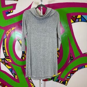 Vanity Gray Knit Cowl Neck Sweater Dress. Size Large. In excellent condition!